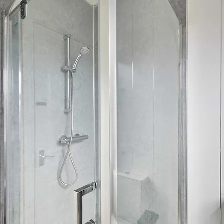 Host & - Westbourne House *